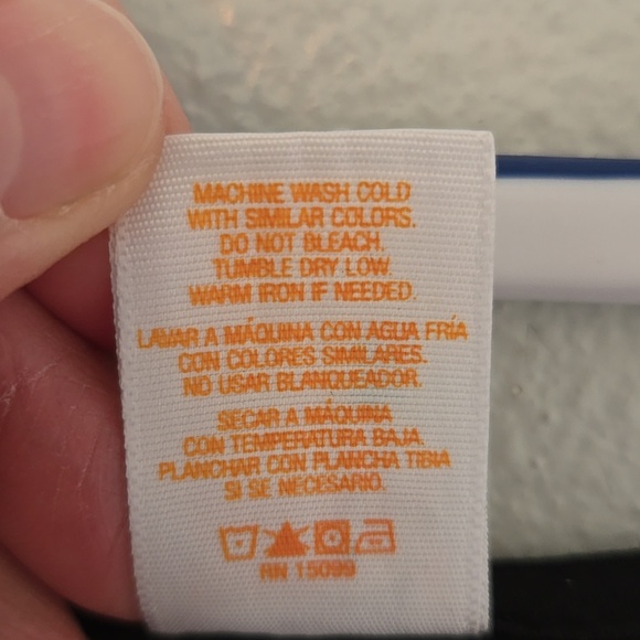 Tropical Escape | Black Embroidered Beach Coverup Size Medium - Picture 11 of 11